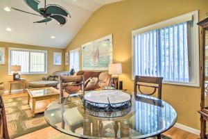 9 Mi to Ocean City Beaches Retreat with Patio