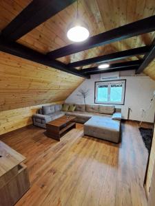 Holiday Home "Sleme" with jacuzzi, big garden and arbor with fireplace