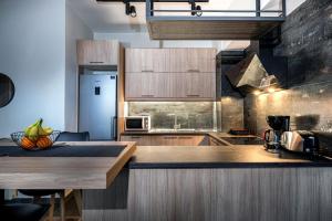 Nostos Central Apartment