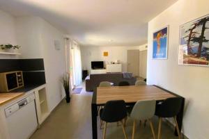 Appartement Lena 6 pers piscine 500 m plage