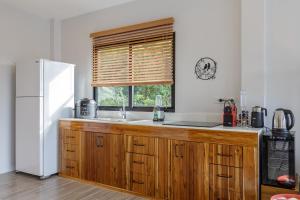 Villa primor Chaloklum 3BR with pool Koh phangan