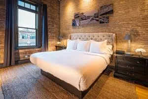 Hip Urban Loft-Small Town Charm-124 LOFTS #2 - كريستال ليك