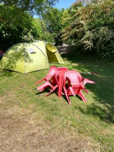 Campings PARADISE CHALLETS AND CAMPING : photos des chambres