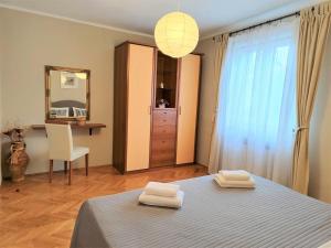 Apartments with parking space Rovinj - 14153