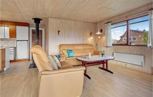 Nice Home In Hadsund With Kitchen