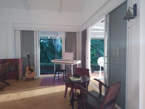 Baan Zourite seaview villa