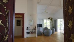 Baan Zourite seaview villa