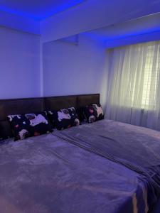 Проспект Олександра Поля 135