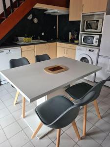 Maison à 200m de la plage. T3 avec terrasse. - 3hvězdičkové hotely ve městě Valras-Plage