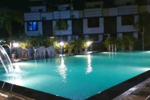 Vista Manor - 3 BHK with pool-1.5 hrs from Mumbai