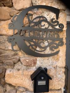 Les clapiers appartement avec jacuzzi et rivière.