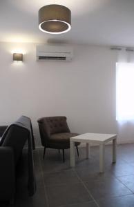 Appart dans maison 2 km de la plage