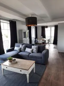 Superbe appartement climatisé au centre ville 777 - Longeault
