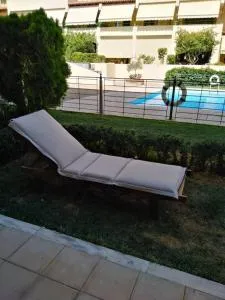 Luxury Apartment with Pool View - Psilá Alónia