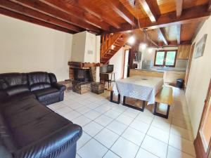 Maisons de vacances Le chant de la Pique, maison T4, jardin, parking gratuit, wifi, 6 personnes : photos des chambres