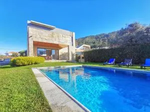 Hill & Beach house - Paço