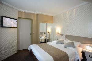 Hotels Logis Hotel Restaurant Le Fruitier : photos des chambres