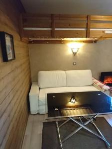 Le Diamant 1 App R 12