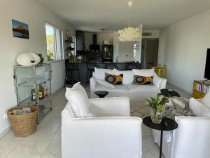 Appartements Horizon Golf - Appart vue piscine et golf : photos des chambres