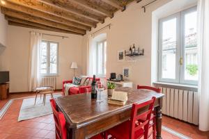 Superior One-Bedroom Apartment - Piazza Giacomo Carrara n. 78 room in ReGo Holiday Apartments Airport
