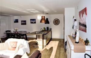 Maisons de vacances Amazing home in Bourisp with WiFi and 2 Bedrooms : photos des chambres