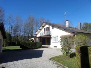 Appartements Logement de vacances dans maison individuelle. : photos des chambres