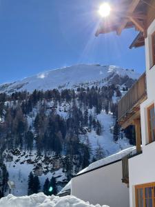 Lovely 3 Bedroom Apartment, Ski inSki out