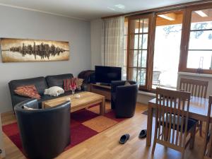 Lovely 3 Bedroom Apartment, Ski inSki out