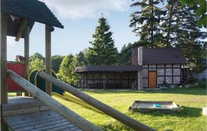 Stunning home in USTKA with WiFi and 3 Bedrooms