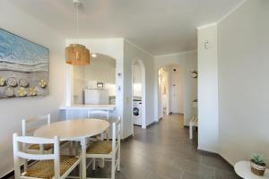 WELCS ESTUDIO PRECIOSO 049 EMP Frente al mar