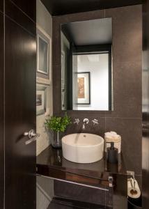 Grand Cinema & Jacuzzi Appartment