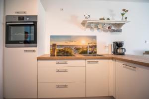 "Beach House 4" "Beach House 4, Strandkoje 4 3"