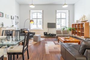 Deluxe Apartment room in LV Premier Apartments Chiado- CH