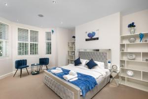 დ Luxury Chelsea Duplex - Sleeps 10 დ