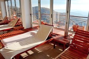 Modern Lux Apartment H8 at Milmari Resort