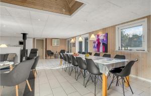 Lovely Home In Ringkøbing With Sauna