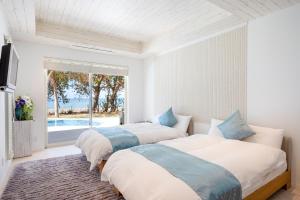 Ocean Front Villa Ishigakijima Ⅲ