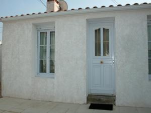 Maisons de vacances Maison La Tranche-sur-Mer, 2 pieces, 2 personnes - FR-1-22-221 : photos des chambres