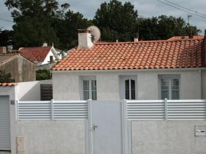 Maisons de vacances Maison La Tranche-sur-Mer, 2 pieces, 2 personnes - FR-1-22-221 : photos des chambres