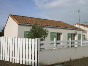 Maison proche plage avec jardin, 4 pers., TV, BBQ, bébé, parking, La Tranche-sur-Mer - FR-1-22-191