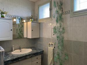 Maisons de vacances Gite Avermes, 3 pieces, 4 personnes - FR-1-489-428 : photos des chambres