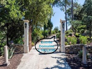 Maisons de vacances BASTIDON 4 a 10 Personnes Domaine L-HELION : photos des chambres