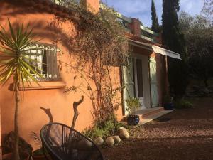 Maisons de vacances Gite dans le maquis avec piscine privee : photos des chambres