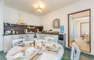 Lovely Home In Josinovac With Wifi 