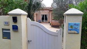 Villa for 9 people 15 mins walk from the beaches and the center of Ste Maxime