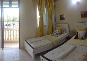 Homely,Stylish Nyali 2BR Suite w Hot Shower WIFI