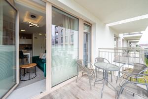 Horyzont Apartamenty - Kapitański Mostek- BLISKO PORTU- Możliwosć wykupienia śniadania