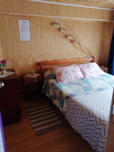 "Mi Hostal Tu Casa" Hostal Familiar SOLO EMPRESAS, TURISTAS y VIAJEROS Espacio para BICICLETAS y MOTOS