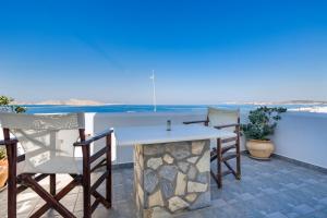 Irene Rooms Naousa Parou