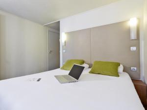 Hotels Campanile Lyon Nord - Ecully : Chambre Double